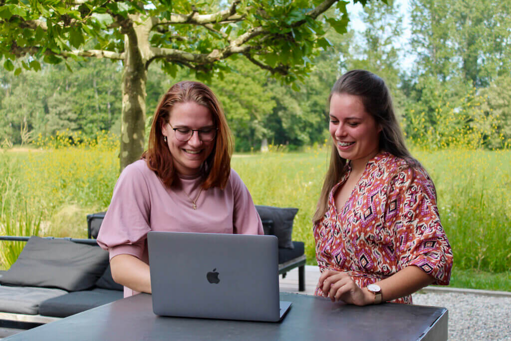 HR Adviseur Angela en Recruitment Marketeer Anouk