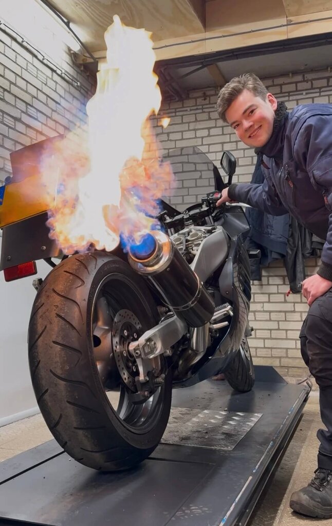 Redmer Motor WTB Afstuderen